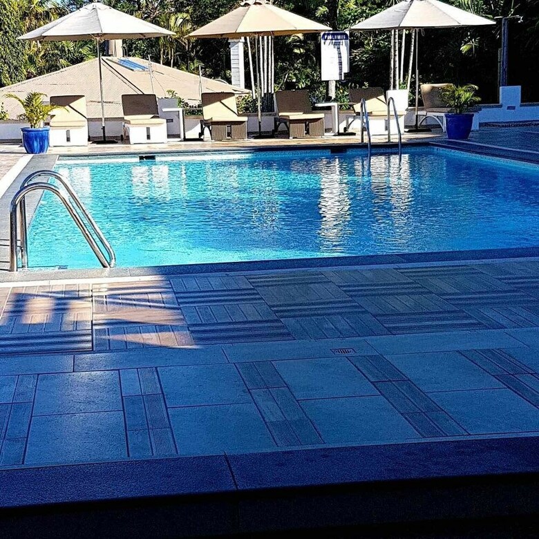 Hotel The Crow's Nest Resort