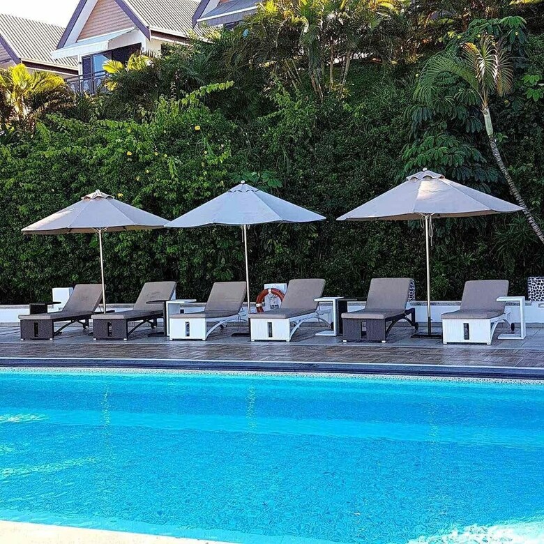 Hotel The Crow's Nest Resort