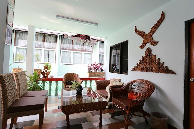 Hotel Saithong House