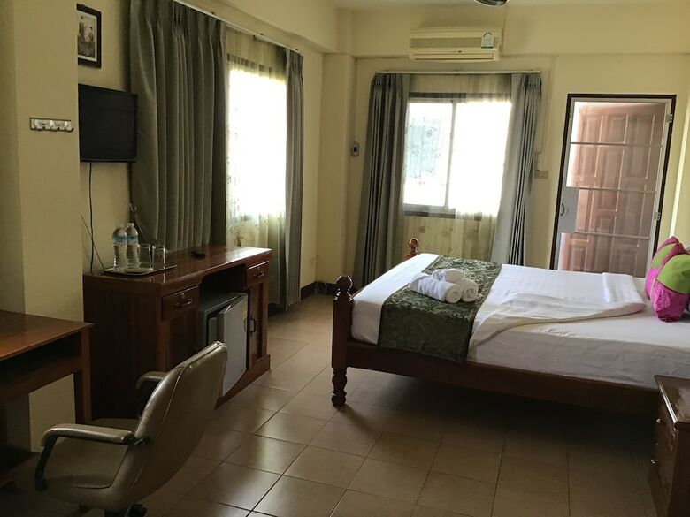 Hotel Saithong House