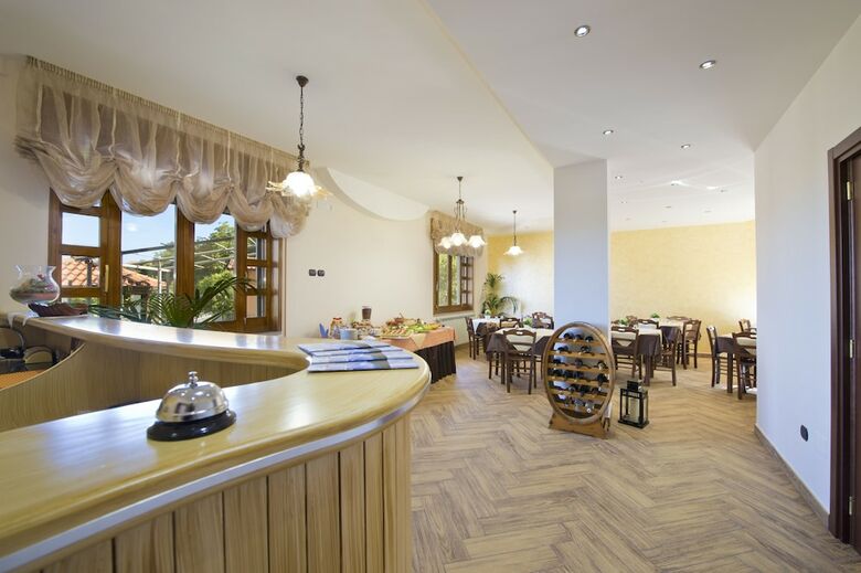 Hotel Mamaral Resort