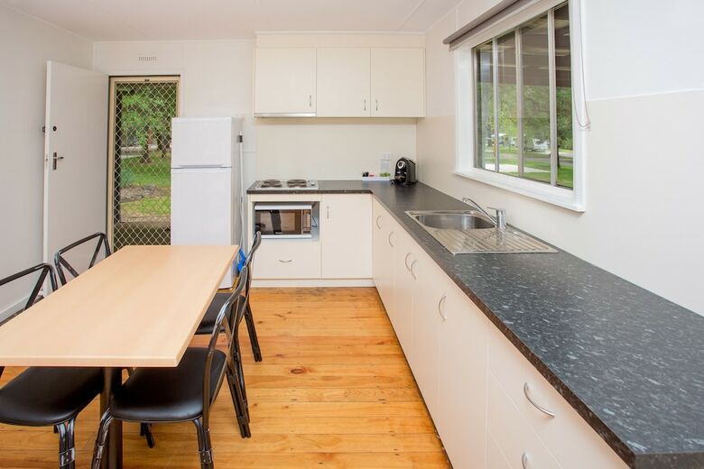 Cabana Bright Freeburgh Caravan Park