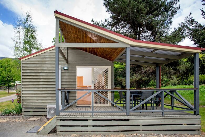 Cabana Bright Freeburgh Caravan Park