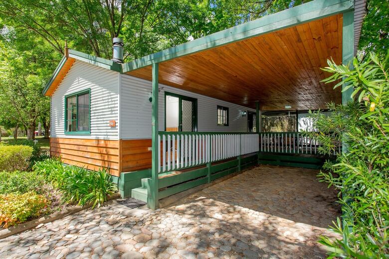 Cabana Bright Freeburgh Caravan Park
