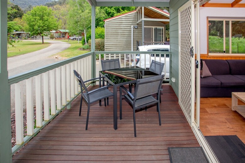 Cabana Bright Freeburgh Caravan Park
