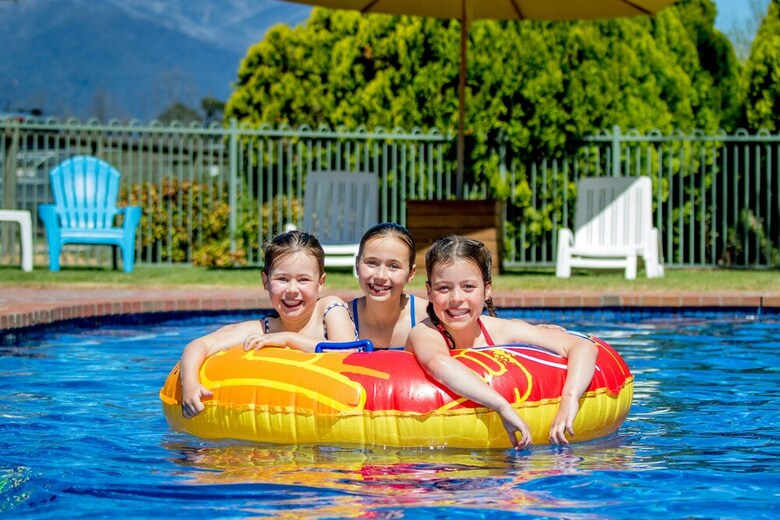 Cabana Bright Freeburgh Caravan Park