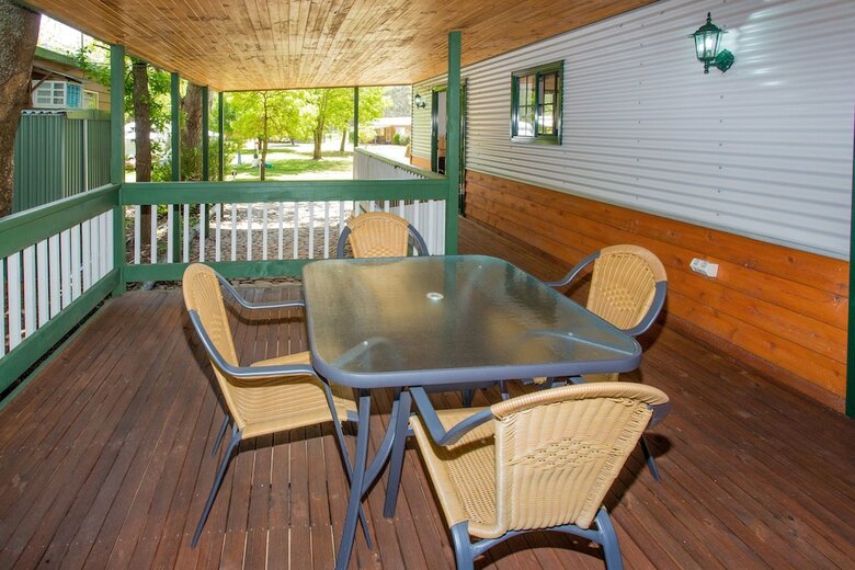 Cabana Bright Freeburgh Caravan Park