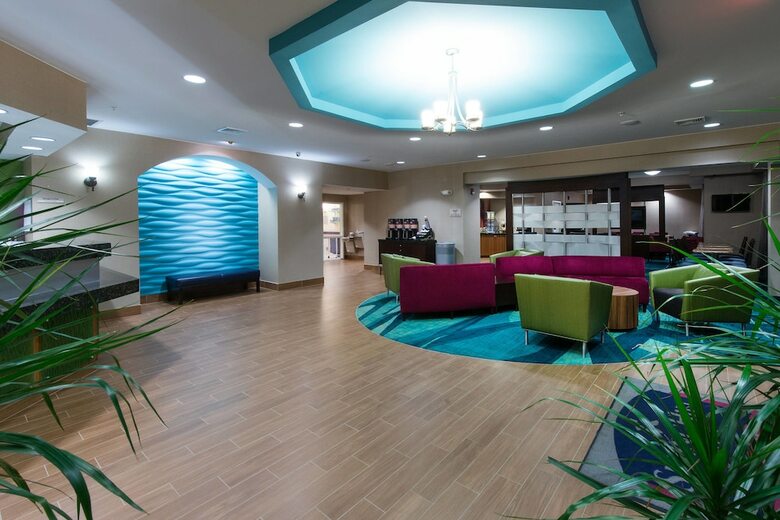 Hotel Springhill Suites By Marriott Greensboro