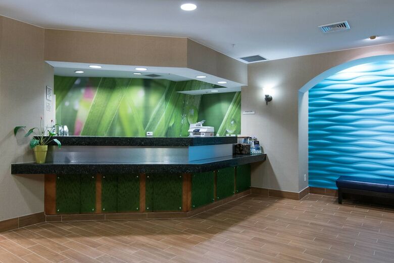 Hotel Springhill Suites By Marriott Greensboro