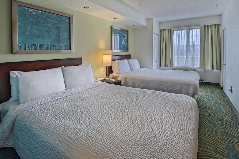Hotel Springhill Suites By Marriott Greensboro