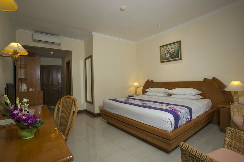 Hotel Parigata Resort & Spa