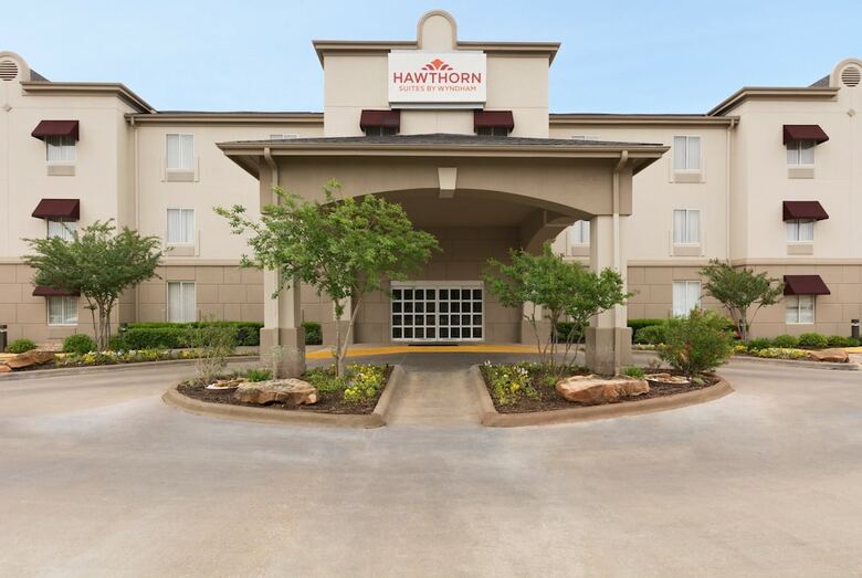 Hotel Hawthorn Suites By Wyndham College Station