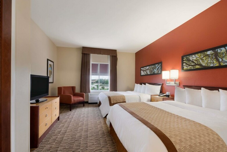 Hotel Hawthorn Suites By Wyndham College Station
