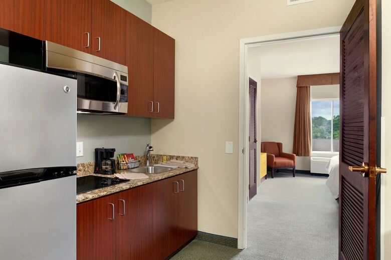 Hotel Hawthorn Suites By Wyndham College Station
