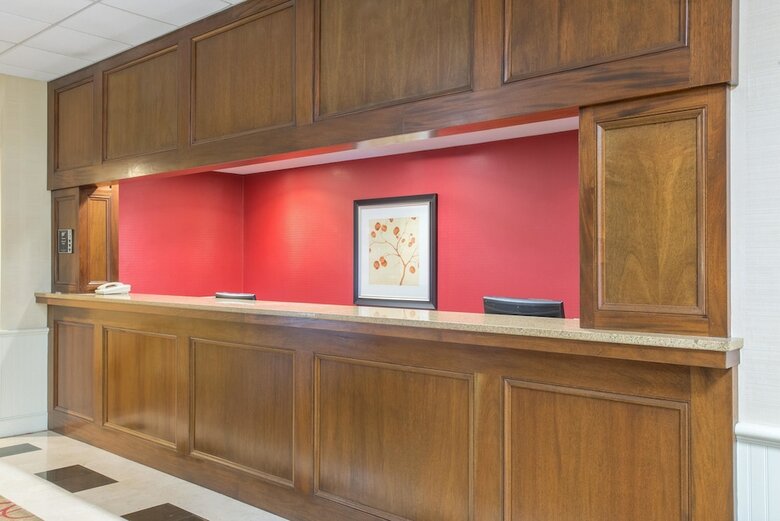 Hotel Ramada By Wyndham Ellsworth