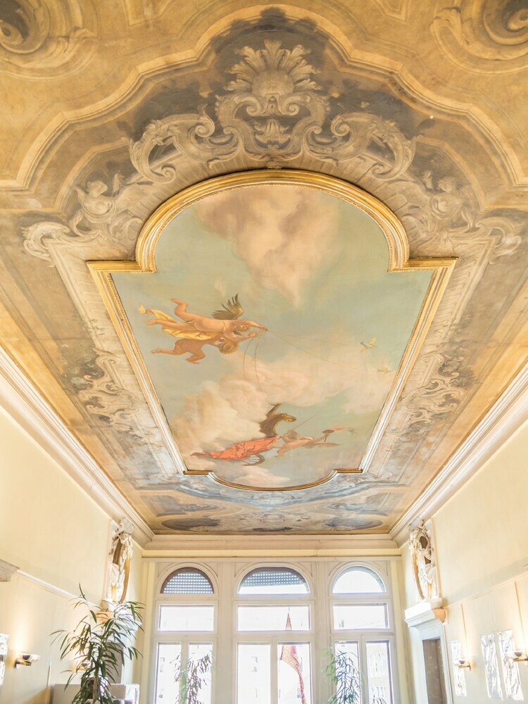 Venice Gran Design Apartments