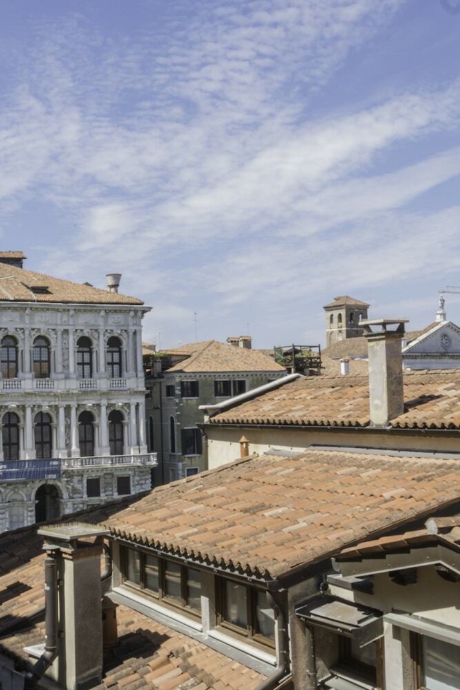 Venice Gran Design Apartments
