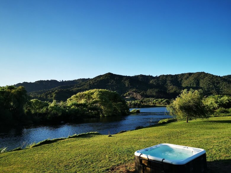 Hotel Hakarimata Lodge - Absolute Riverside