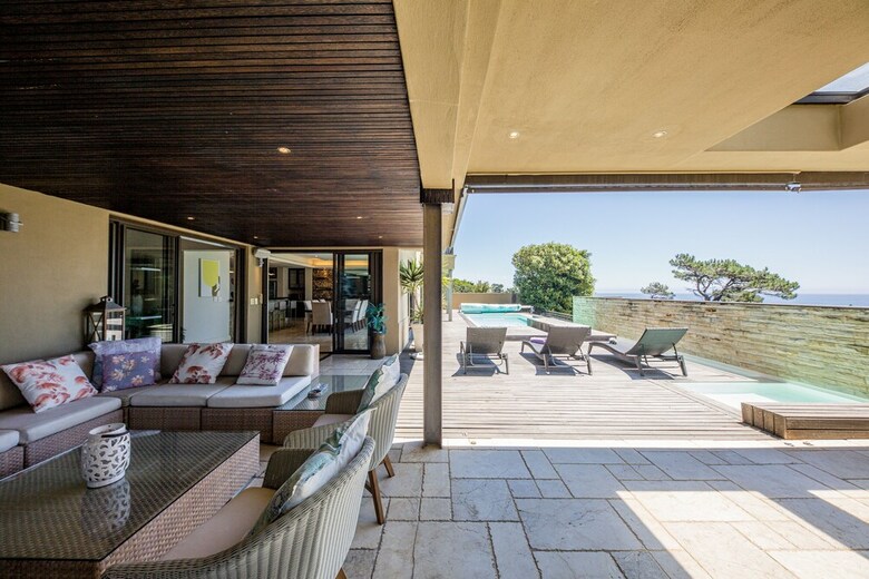 Apartamentos Roc Manor