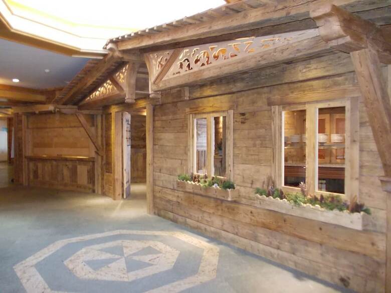 Alpine Classic Hotel