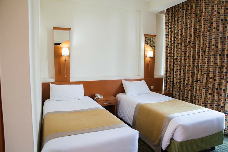 Gorillas City Centre Hotel