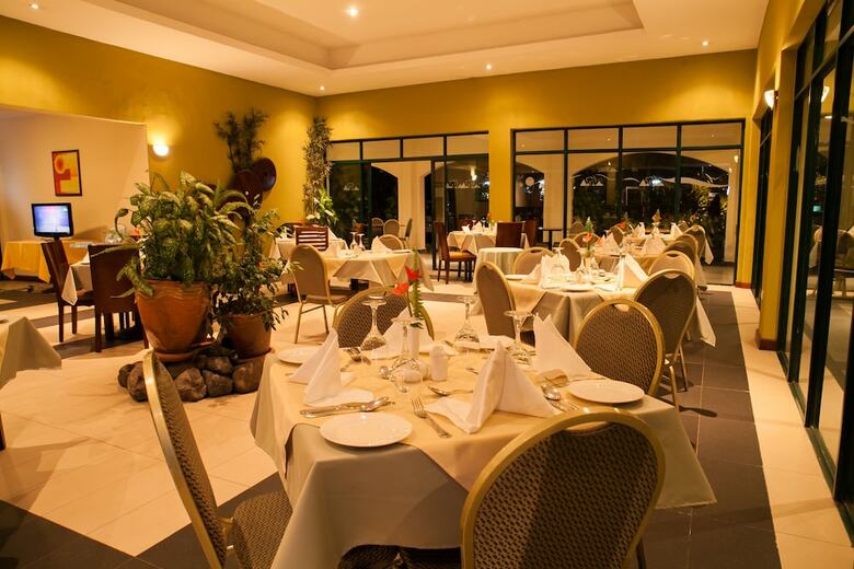 Gorillas Volcanoes Hotel