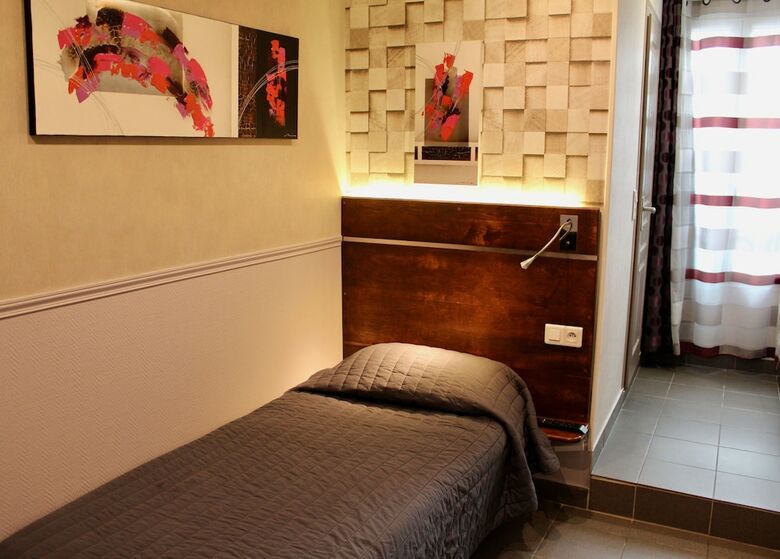 Hotel H�tel Des Pyr�n�es