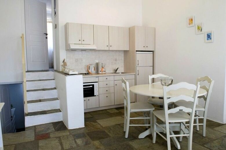 Aparthotel Ambelas Mare