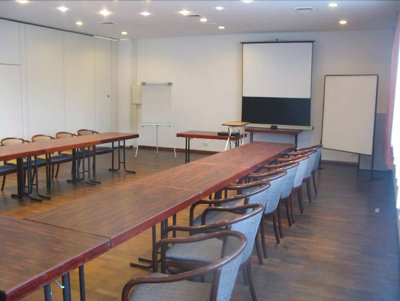 Park Hotel Theater