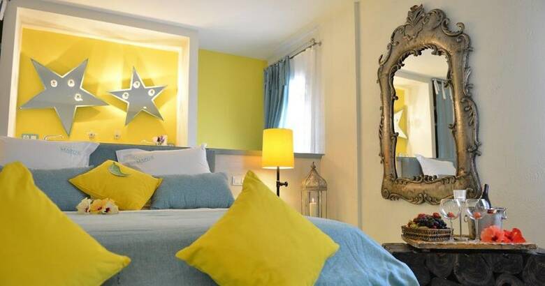 Marge Hotel