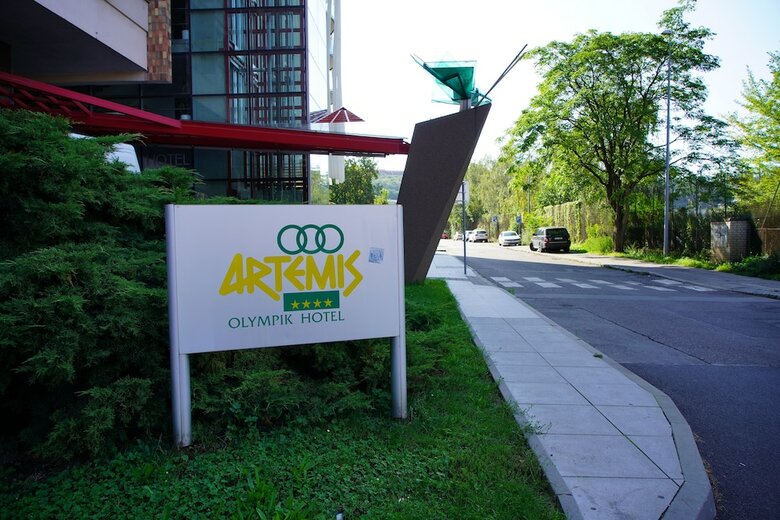 Hotel Tristar