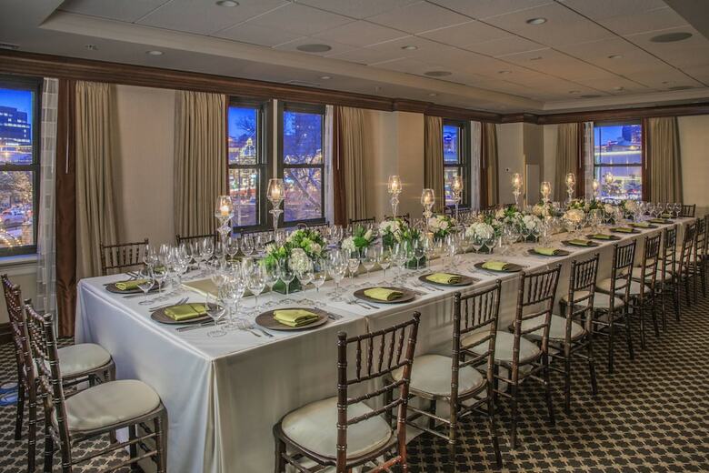 The Raphael Hotel, Autograph Collection