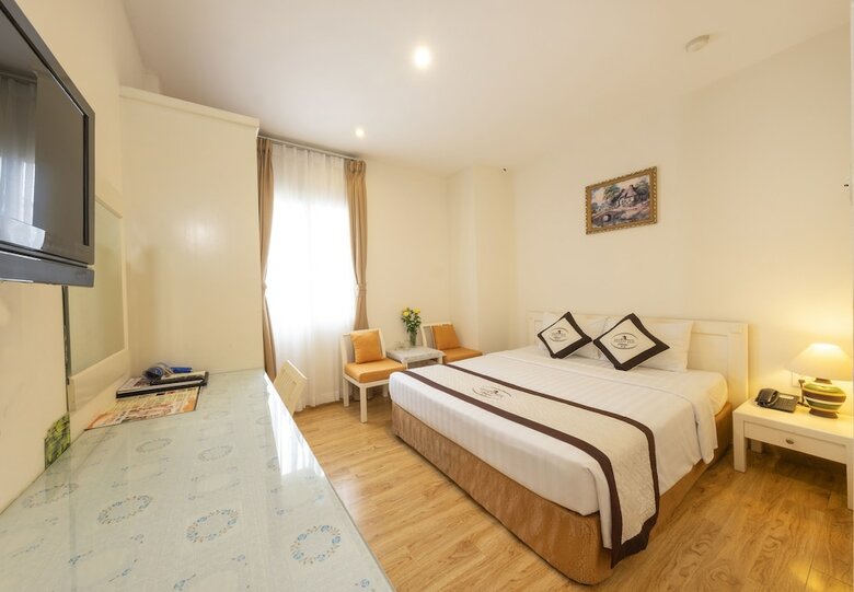 Ngan Ha Hotel