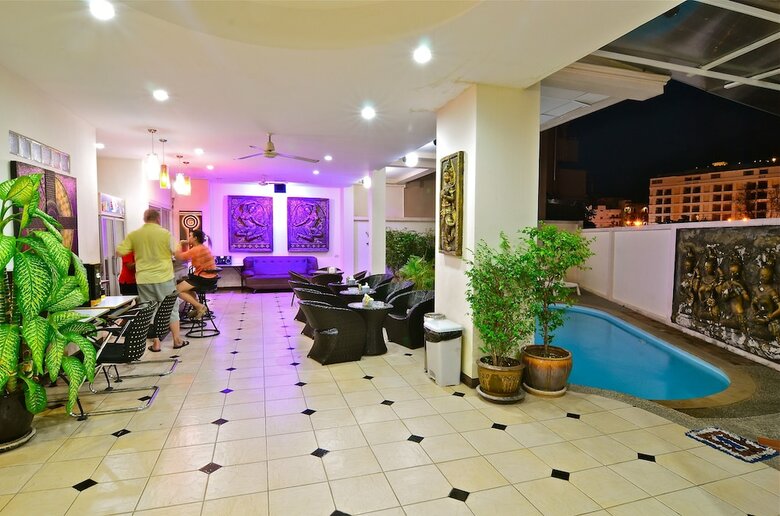 Hostal Squareone - Hostel