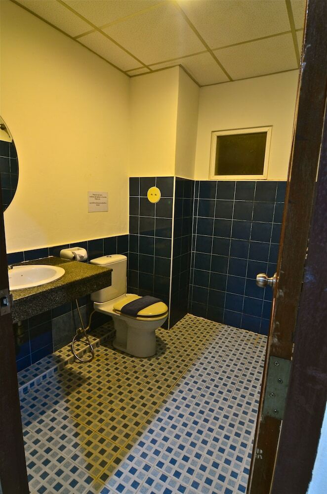 Hostal Squareone - Hostel