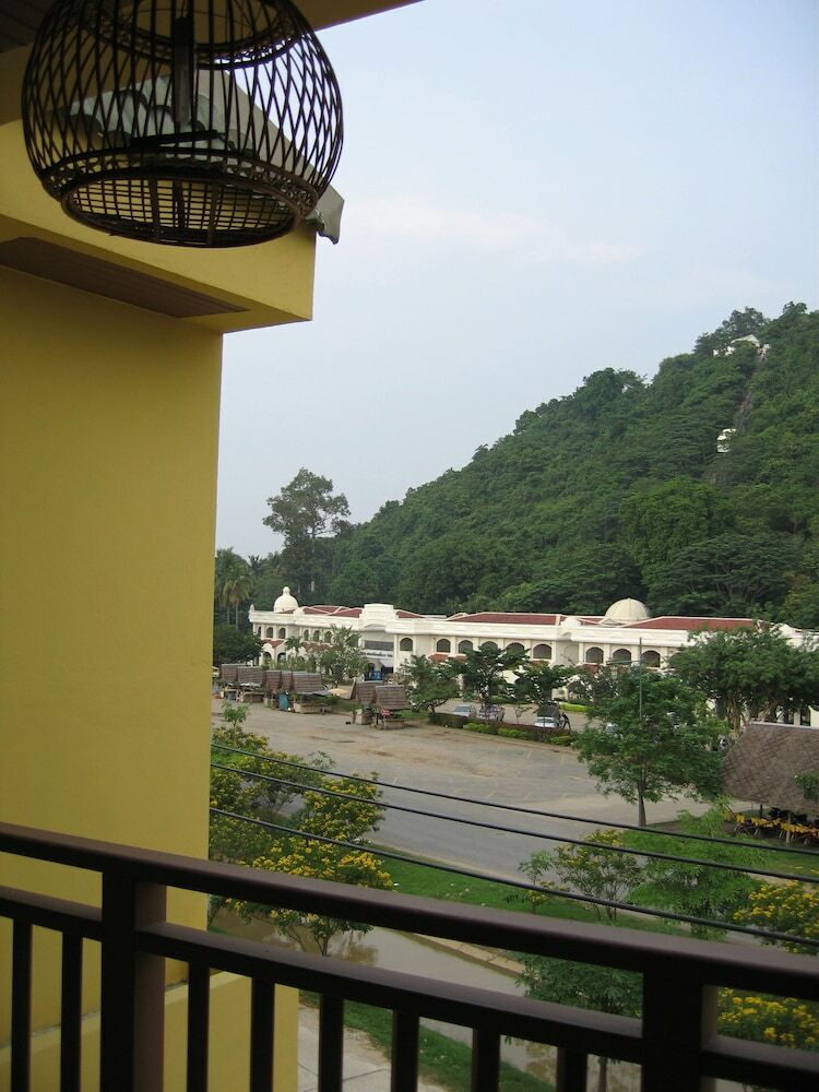 Sun Hotel