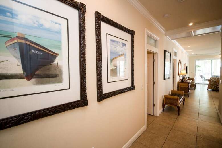 Tortuga Inn Beach Resort