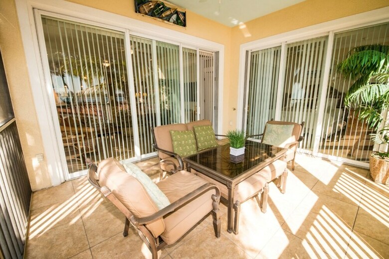 Tortuga Inn Beach Resort