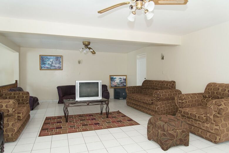 Bed & Breakfast Villa Donna Inn