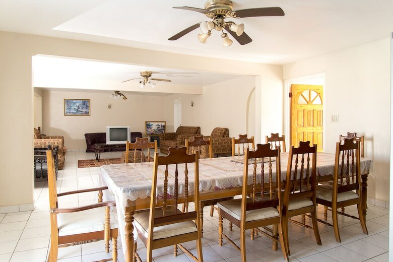 Bed & Breakfast Villa Donna Inn