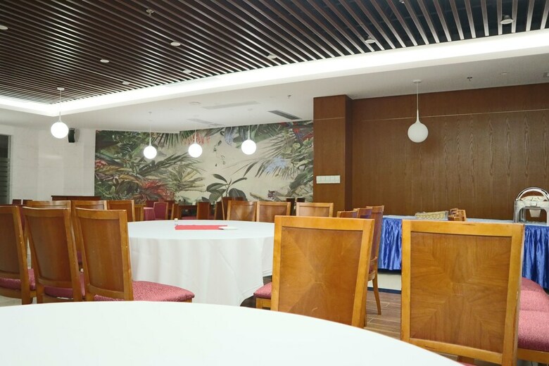 Everbright Convention & Exhibition Centre Hotel