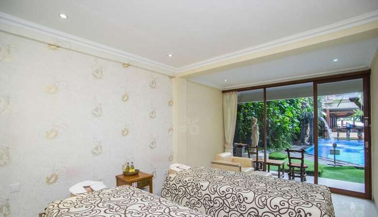 Green Garden Hotel
