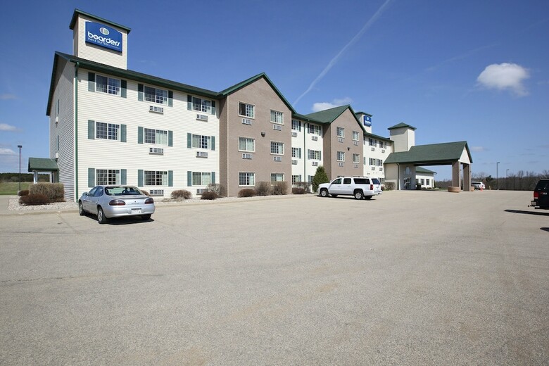 Boarders Inn & Suites By Cobblestone Hotels - Shawano
