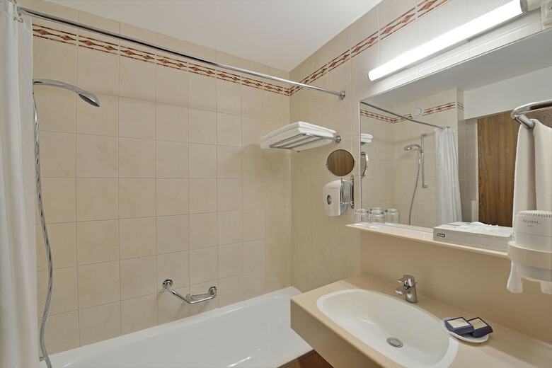 Hotel Ensana Thermal S�rv�r