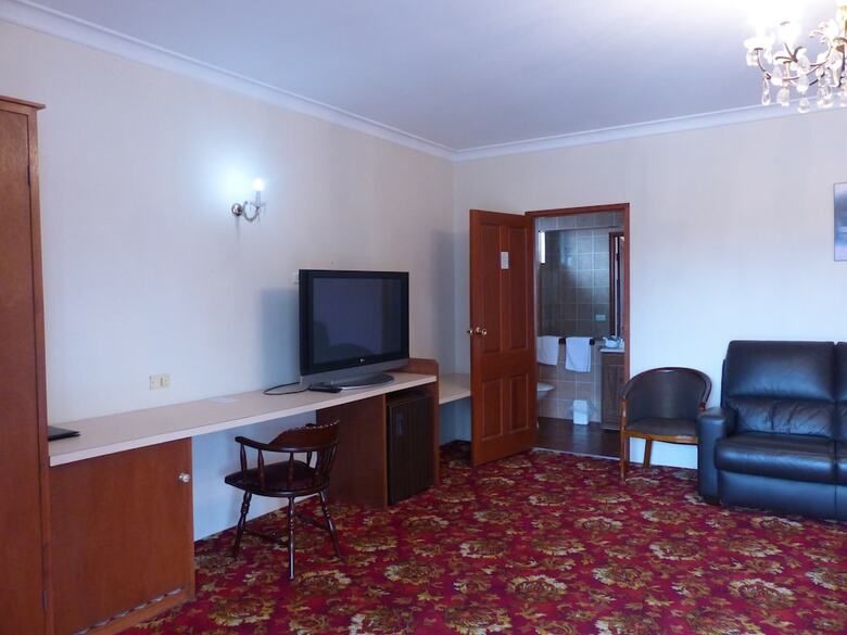 Meramie Motor Inn