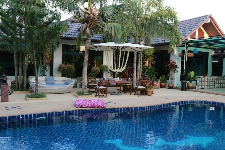 Hotel Vantage Resort