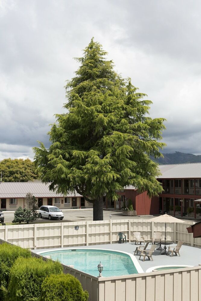 The Forks Motel