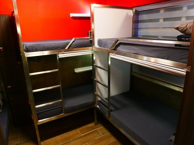 Hostal Urban Pack