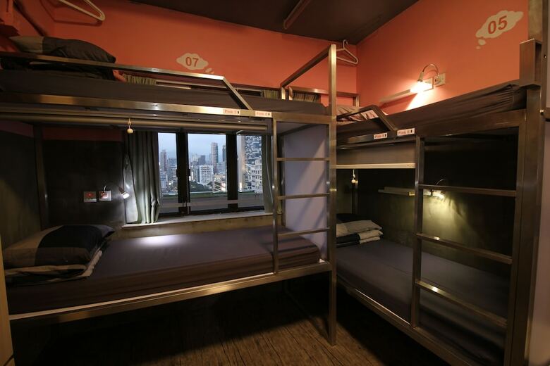 Hostal Urban Pack