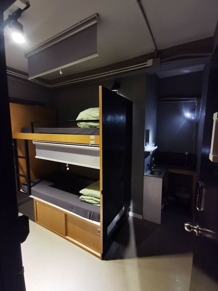 Hostal Urban Pack